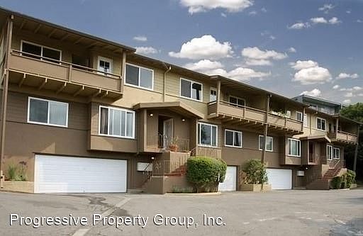 1st image of 110 Carlotta Cir APT 4