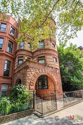 Rented by Next Door Realty NYC | media 33