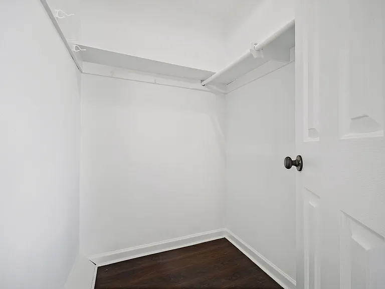 1216 Green Cedar Ln — Photo 18