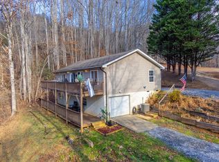 290 Watauga Creek Trl, Franklin, NC 28734