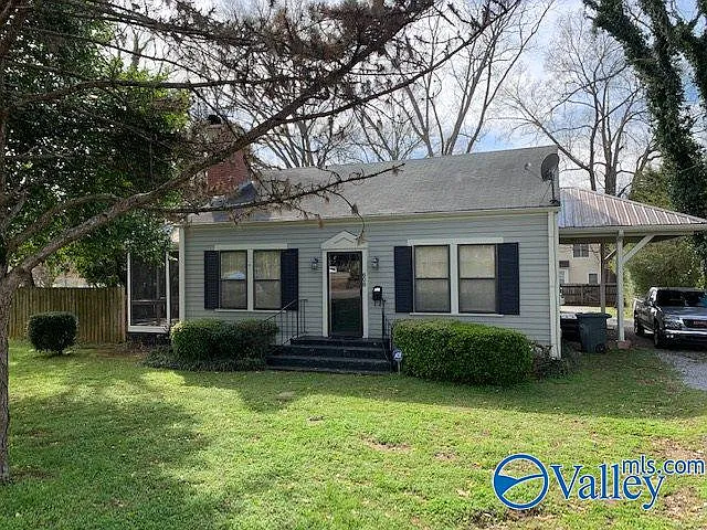 608 California St SE — Photo 12