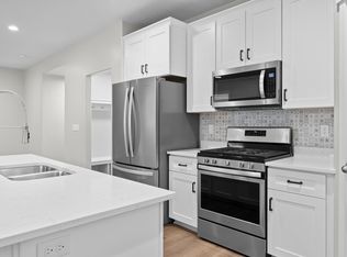 1037 W Albion Meadow Way, Bluffdale, UT 84065