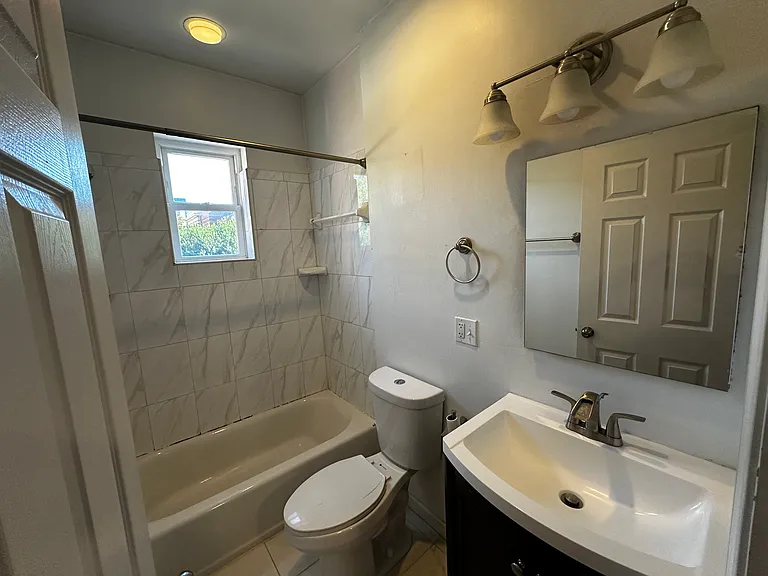 38 K St NW — Photo 23