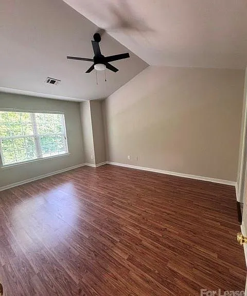 2536 Bardwell Ave NW — Photo 12