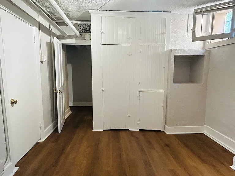 1109 N Emerson St #5 — Photo 21