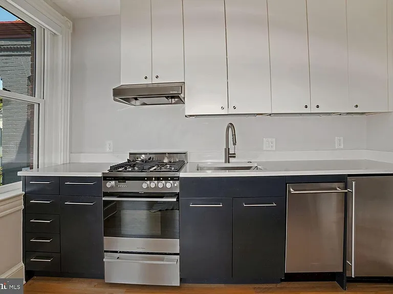 3348 Prospect St NW #5 — Photo 7