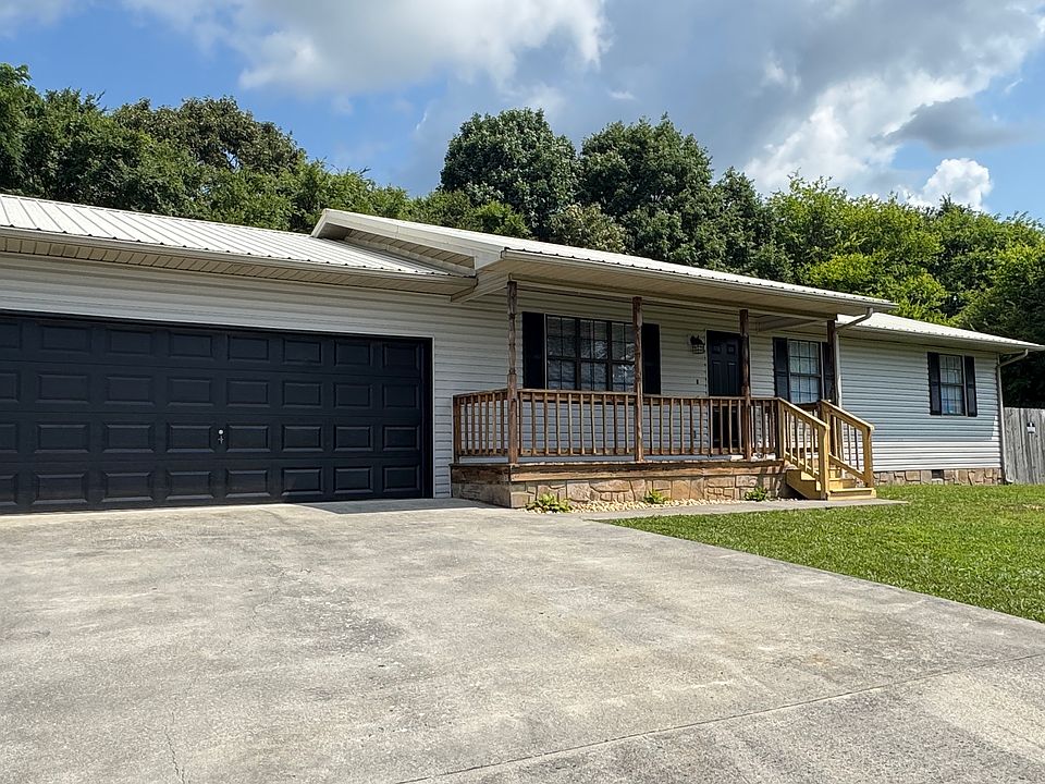 1st image of 212 Tellico Ave