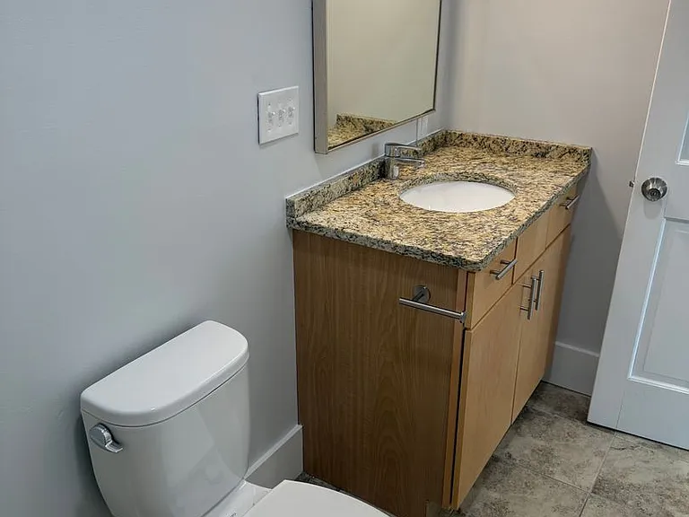 105 Main St — Photo 11