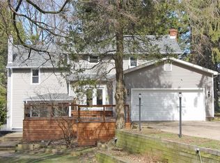 6700 W Lake Rd, Fairview, PA 16415