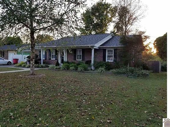4th image of 407 Fairlane Dr