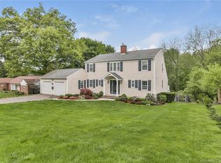 275 Preston Ter, Cheshire, CT 06410