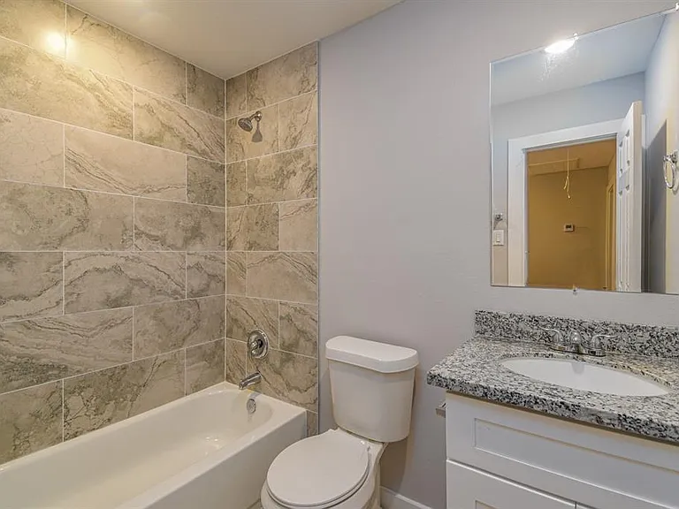 6008 Wedgefield St #A — Photo 12