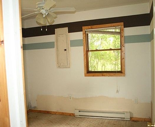 4th image of 105 Woody Ln