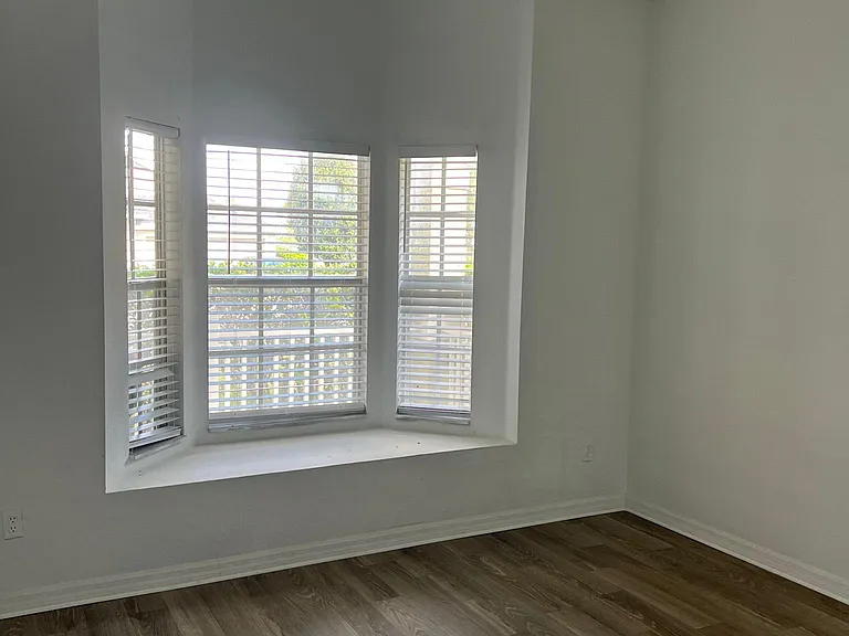 1204 Longville Cir — Photo 19