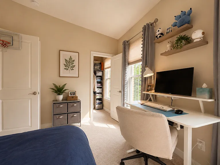 12430 Ansin Circle Dr — Photo 26