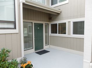 31619 33rd Pl SW #T104, Federal Way, WA 98023