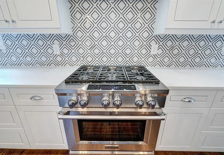 1375 Wessyngton Rd — Photo 8