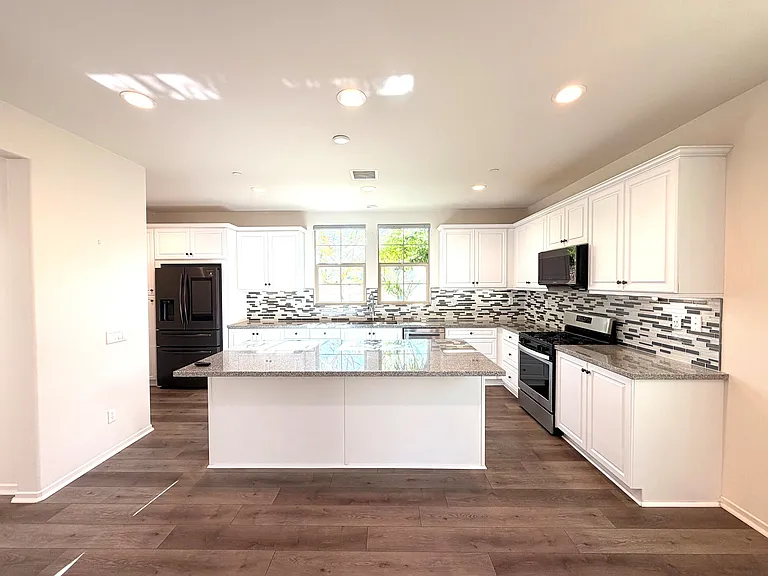 Open Kitchen with all appliances