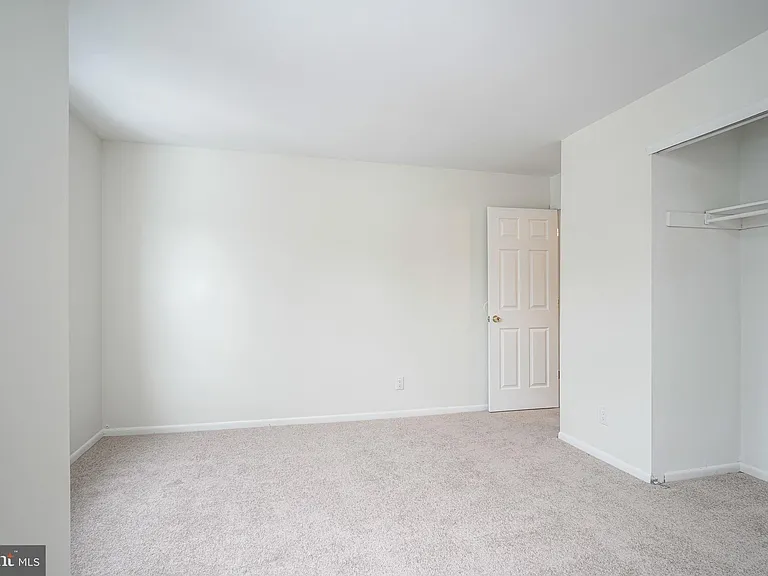 117 Chaucer Rd — Photo 16