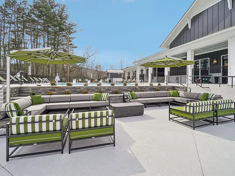Arden Pines Luxury Apartments — Photo 11