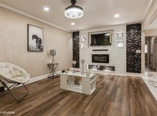 10227 W Arch Ave, Milwaukee, WI 53224