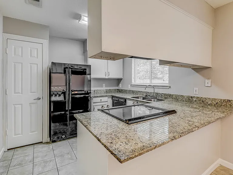 6418 Nicole Way — Photo 7