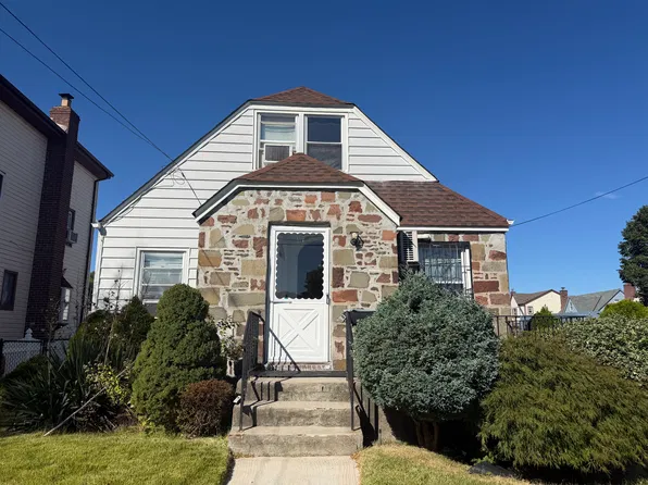 251-19 86th Ave, Bellerose, NY 11426