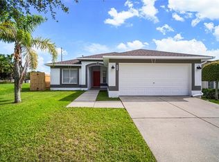 3217 Pine Top Dr, Valrico, FL 33594