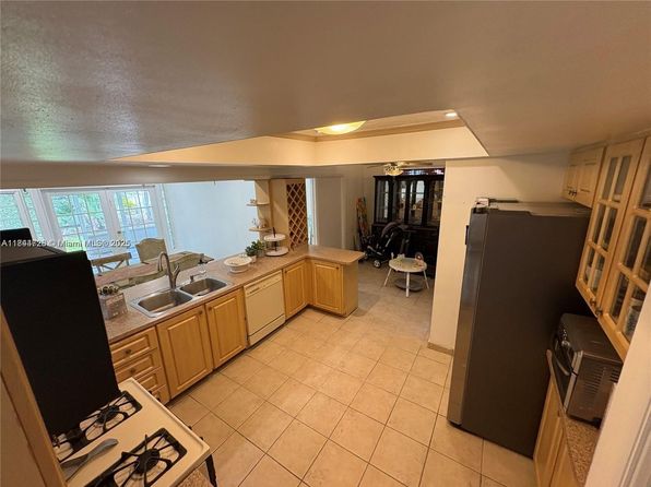 6612 Dahlia Dr #0