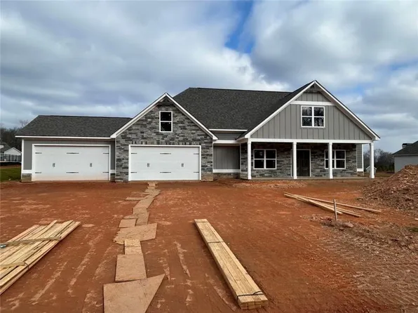 75 Barnwood Pointe, Dallas, GA 30132