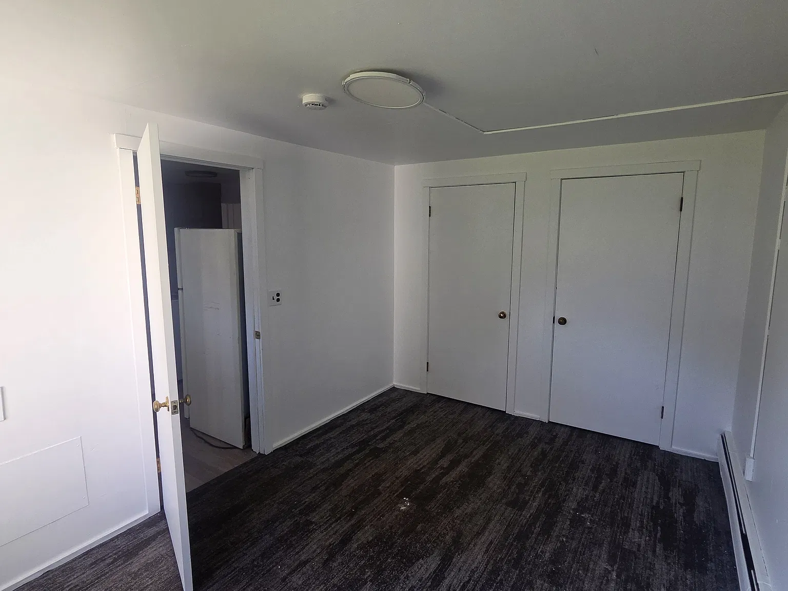 39 Clinton Ave — Photo 3