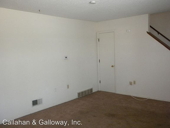 5th image of 4817A Meadow Lark Ln
