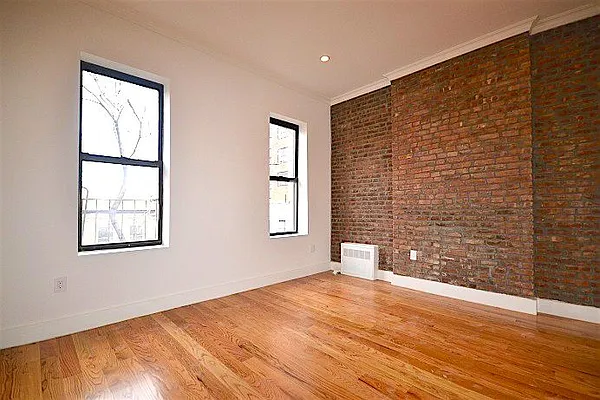 Rented by Compass | media 10