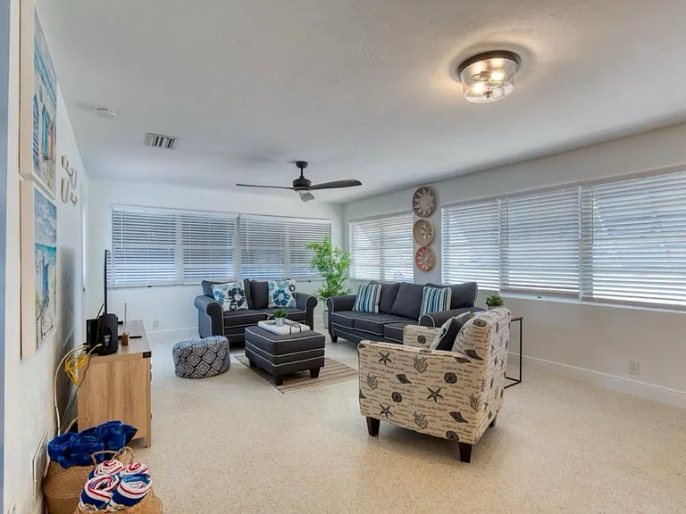 7 San Jose Cir — Photo 23