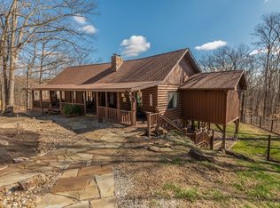 1425 Skyline Dr, Cobden, IL 62920