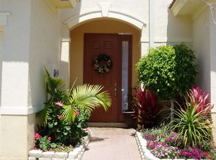 6029 Seminole Gardens Cir, Riviera Beach, FL 33418