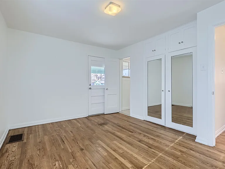 1275 Jasmine St — Photo 16