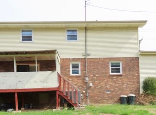 538 Oaklawn Cir, Corbin, KY 40701