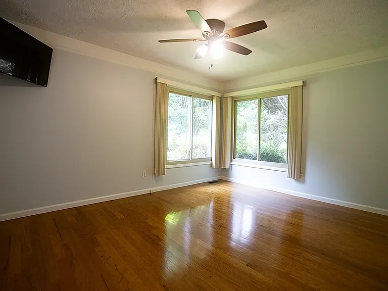 2282 State Park Rd — Photo 17