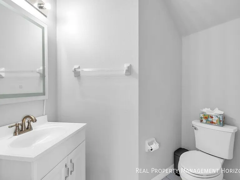 3786 Mahony Ln — Photo 10