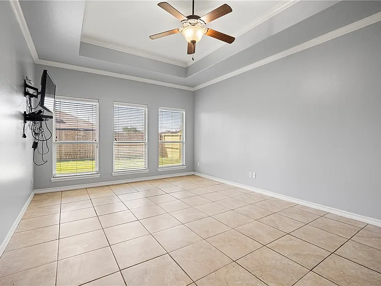 8201 Azimuth Ct — Photo 13