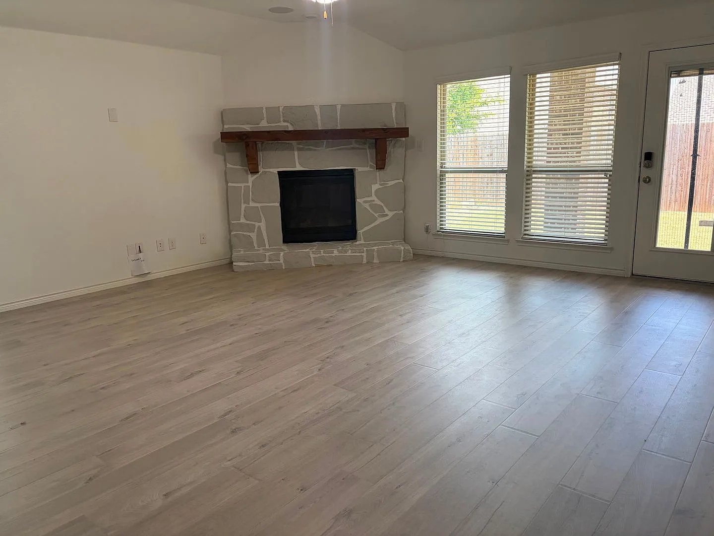 Welcome to 10020 Levelland PI, McKinney, TX 75071! This inviting home offers comfortable living i... — Photo 3