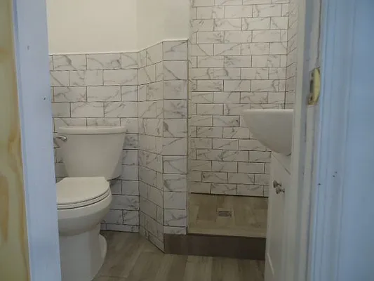 Rented by Hakeem Shahid, LREB | media 17