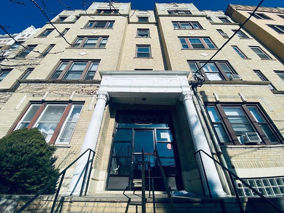 1st image of 60 Glenwood Ave APT 501