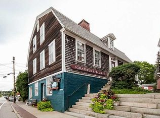 15 W Main St, North Kingstown, RI 02852