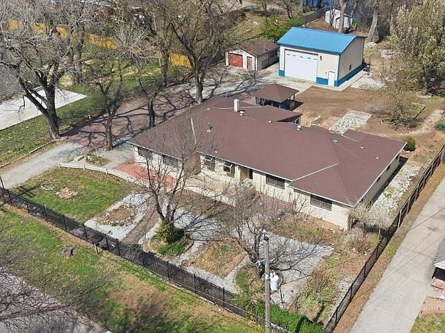 1st image of 1530 W 20th St N