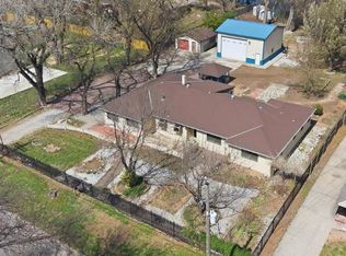 1530 W 20th St N, Wichita, KS 67203