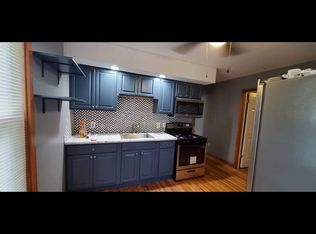 48 New Turnpike Rd #1, Troy, NY 12182