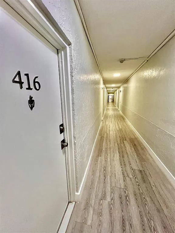 1 bed, 1.5 bath, 620 sqft, $2,000 — Photo 4