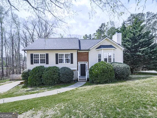 244 Stonehenge Dr, Dallas, GA 30157